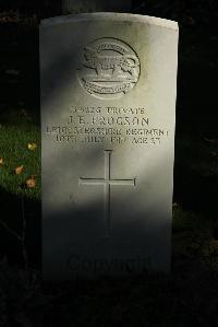 Croisilles British Cemetery - Frogson, John Everett