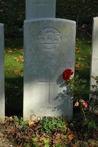 Croisilles British Cemetery - Holyoak, John Harry