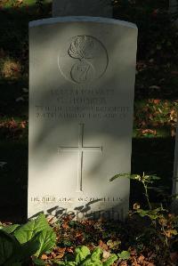 Croisilles British Cemetery - Hooker, G