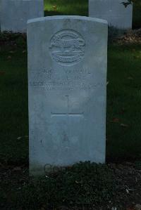 Croisilles British Cemetery - Hunt, T T