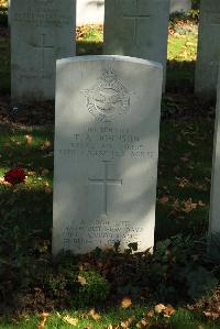 Croisilles British Cemetery - Johnson, T A