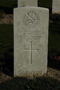 Croisilles British Cemetery - Kelly, H