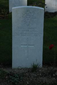 Croisilles British Cemetery - Newlands, J