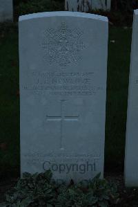 Croisilles British Cemetery - Newlove, John Francis