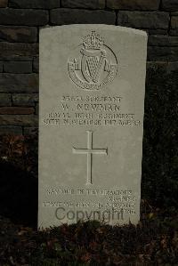 Croisilles British Cemetery - Newman, W