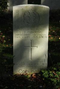 Croisilles British Cemetery - Osborne, Leonard James