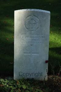 Croisilles British Cemetery - Richardson, J T