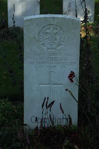 Croisilles British Cemetery - Ritchie, R