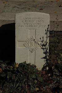 Croisilles British Cemetery - Rodgerson, R