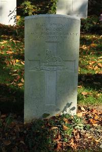 Croisilles British Cemetery - Roe, I H