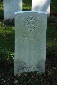 Croisilles British Cemetery - Tomlin, Ernest Charles