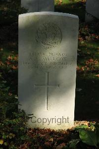 Croisilles British Cemetery - Willcox, A G