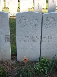 Y RAVINE CEMETERY, BEAUMONT-HAMEL - BURGESS, SAMUEL STANWORTH