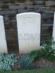 Y RAVINE CEMETERY, BEAUMONT-HAMEL - CARRIGAN, EDWARD