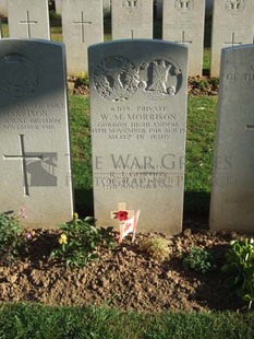 Y RAVINE CEMETERY, BEAUMONT-HAMEL - GORDON, R J