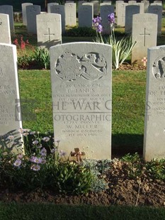 Y RAVINE CEMETERY, BEAUMONT-HAMEL - JANES, FREDERICK