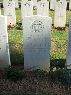 Y RAVINE CEMETERY, BEAUMONT-HAMEL - LAIDLER, E