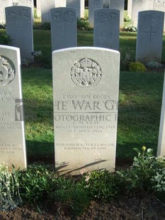 Y RAVINE CEMETERY, BEAUMONT-HAMEL - MAYSE, J