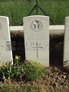 Y RAVINE CEMETERY, BEAUMONT-HAMEL - McDONALD, W