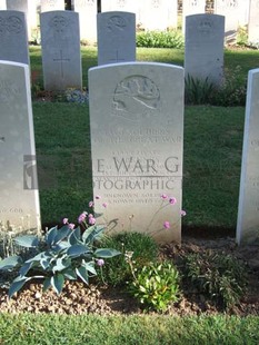 Y RAVINE CEMETERY, BEAUMONT-HAMEL - PENNEY, AUGUSTUS