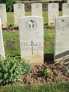 Y RAVINE CEMETERY, BEAUMONT-HAMEL - RITCHIE, A