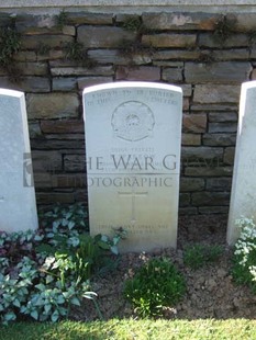 Y RAVINE CEMETERY, BEAUMONT-HAMEL - SPARROW, H