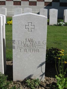 MONT HUON MILITARY CEMETERY, LE TREPORT - AHLERS, KARL