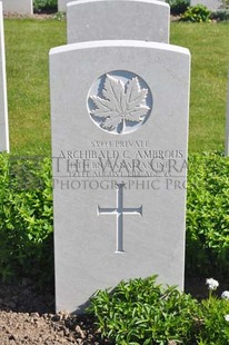 MONT HUON MILITARY CEMETERY, LE TREPORT - AMBROUS, ARCHIBALD CHARLES