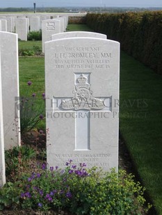MONT HUON MILITARY CEMETERY, LE TREPORT - BROMLEY, JOHN HENRY