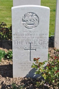MONT HUON MILITARY CEMETERY, LE TREPORT - BYWAY, WILLIAM THOMAS TREVOR