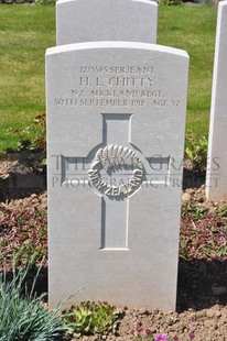 MONT HUON MILITARY CEMETERY, LE TREPORT - CHITTY, HENRY LEONARD