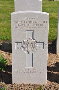 MONT HUON MILITARY CEMETERY, LE TREPORT - CLIFT, GEORGE FREDERICK