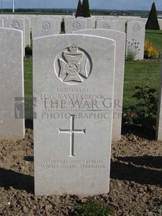 MONT HUON MILITARY CEMETERY, LE TREPORT - EASTERBROOK, HENRY GEORGE