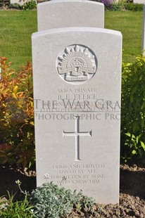 MONT HUON MILITARY CEMETERY, LE TREPORT - ELLICE, BARNETT EDWARD