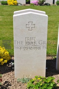 MONT HUON MILITARY CEMETERY, LE TREPORT - ERNST, FRANZ