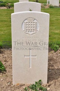 MONT HUON MILITARY CEMETERY, LE TREPORT - FAGAN, H A