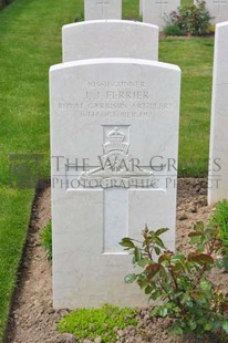 MONT HUON MILITARY CEMETERY, LE TREPORT - FERRIER, J J