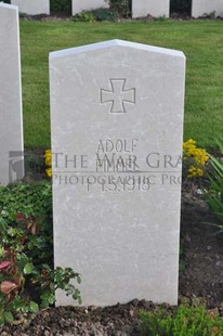 MONT HUON MILITARY CEMETERY, LE TREPORT - FIMMEL, ADOLF