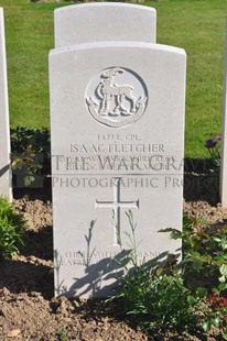 MONT HUON MILITARY CEMETERY, LE TREPORT - FLETCHER, ISAAC