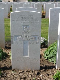 MONT HUON MILITARY CEMETERY, LE TREPORT - FLINT, ALEXANDER McNEILL