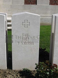 MONT HUON MILITARY CEMETERY, LE TREPORT - FREY, KARL