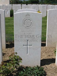 MONT HUON MILITARY CEMETERY, LE TREPORT - GIBB, A