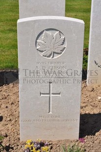 MONT HUON MILITARY CEMETERY, LE TREPORT - GIBSON, ALEXANDER DOUGLAS