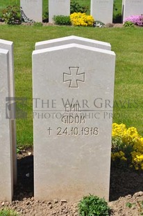 MONT HUON MILITARY CEMETERY, LE TREPORT - GIDOM, EMIL