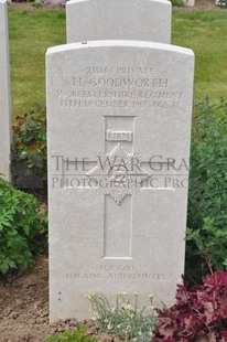 MONT HUON MILITARY CEMETERY, LE TREPORT - GOODWORTH, H