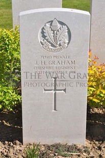 MONT HUON MILITARY CEMETERY, LE TREPORT - GRAHAM, J H