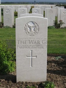 MONT HUON MILITARY CEMETERY, LE TREPORT - GRAHAM, W