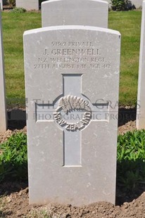 MONT HUON MILITARY CEMETERY, LE TREPORT - GREENWELL, JOHN