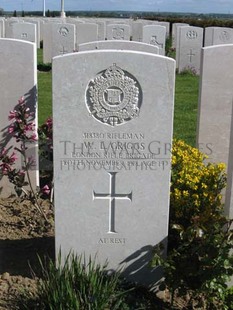 MONT HUON MILITARY CEMETERY, LE TREPORT - GRIGGS, WILFRED LEONARD