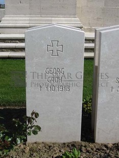 MONT HUON MILITARY CEMETERY, LE TREPORT - GROH, GEORG